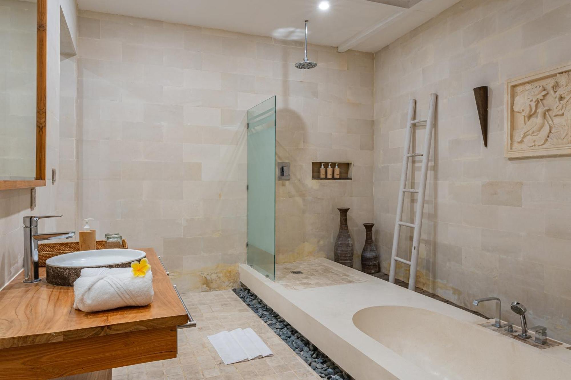 Luxury - Villa K - Central Seminyak Zewnętrze zdjęcie