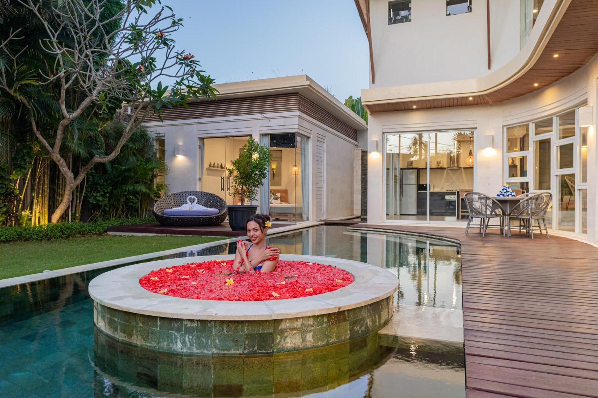Luxury - Villa K - Central Seminyak Zewnętrze zdjęcie